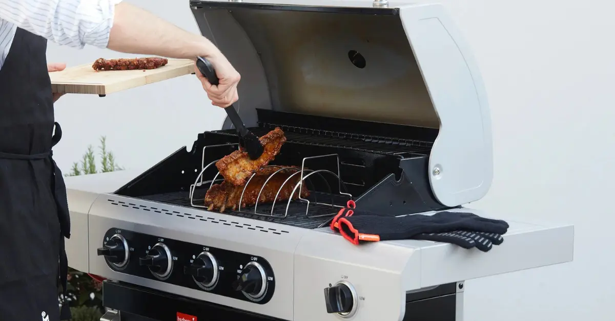 Coaste marinate la gratar