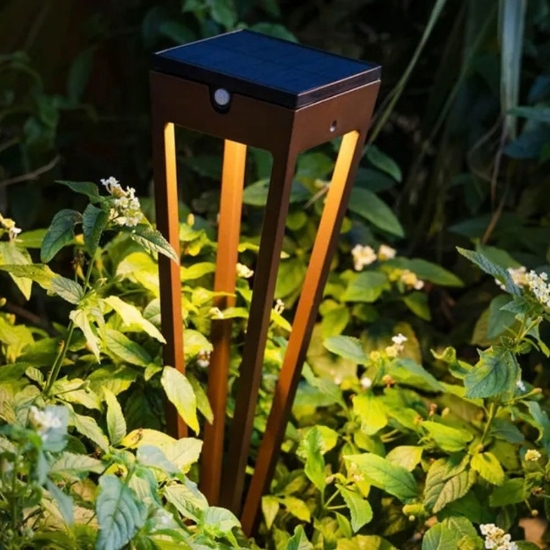 Imagine Lampa solara tip torta pentru exterior TINKA, Corten, Les Jardins